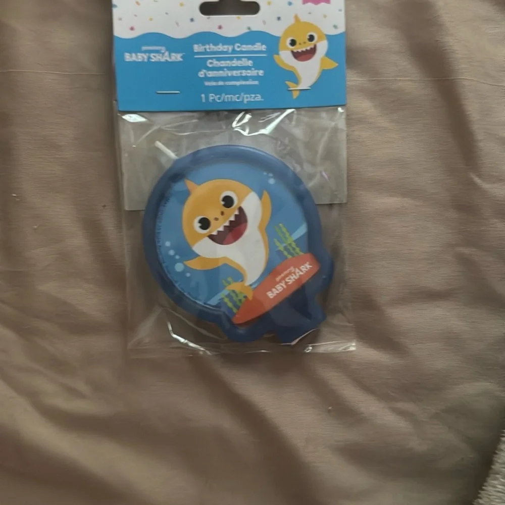 Nickelodeon Baby Shark Blue Birthday Candle